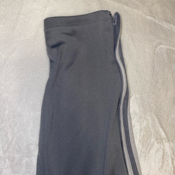 Adidas sweatpants - Picture 3 of 4